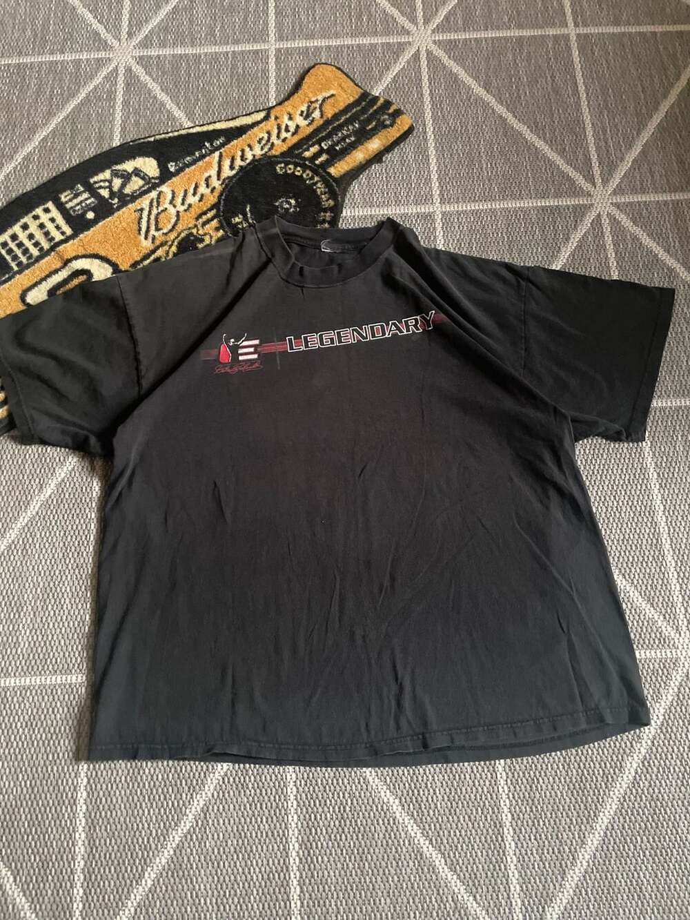 2000s NASCAR Dale Earnhardt Legendary T-Shirt Black Graphic Tee
